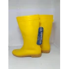 sepatu boot Merk ando Warna kuning 1