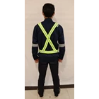 Green Color Rubber V Safety Vest  4