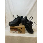 TRCAK Safety Shoes Type TR002  3