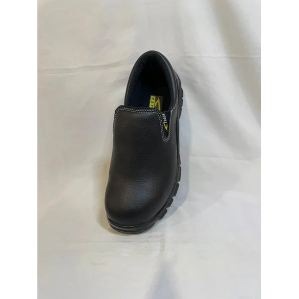 Safety Shoes Merk TRACK TR021