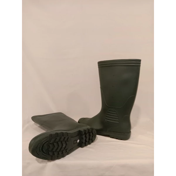 Sepatu Boot Merk FORLI Warna Hijau Lumut